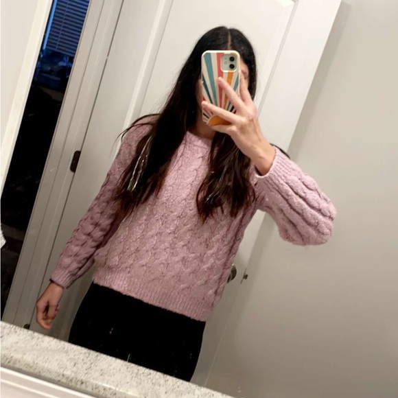 pink/purple abercrombie sweater - Picture 4 of 4